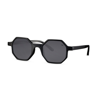 Xavier (black)